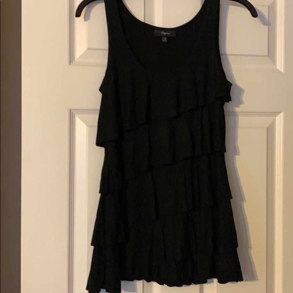 Black layered going out top